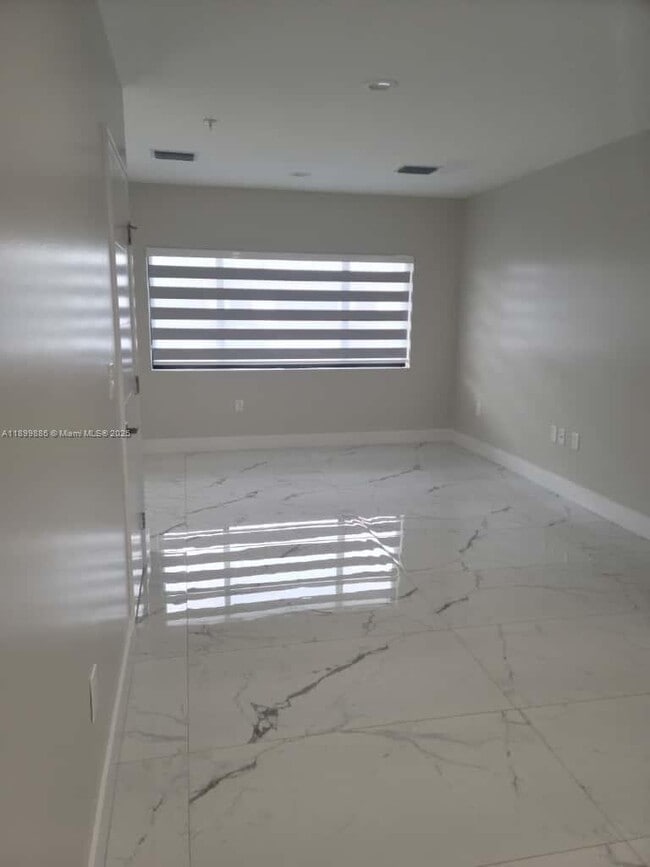 Photo - 19245 NW 37th Ave