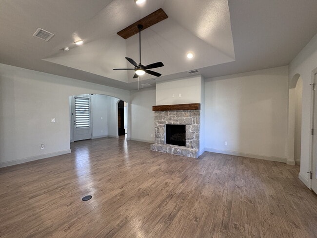Photo - Stunning 4-Bed Home with Cozy Fireplace!