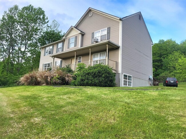 Photo - 7 Bel Air Dr Townhome