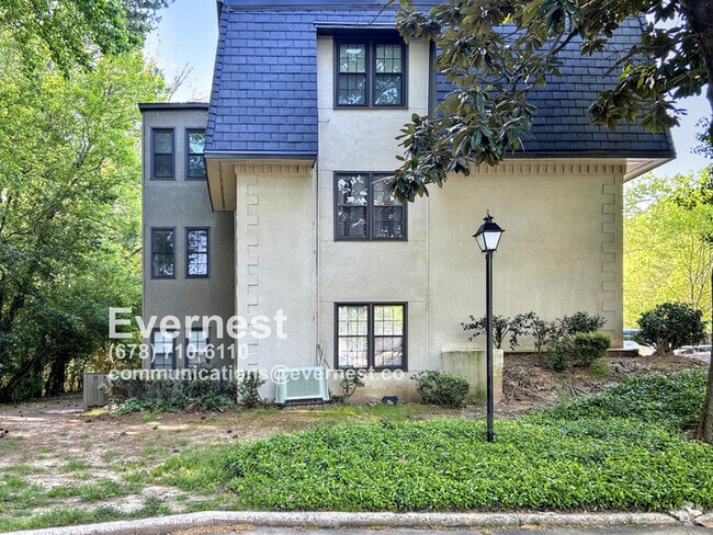 Building Photo - 76 De Arc Pl NW Rental