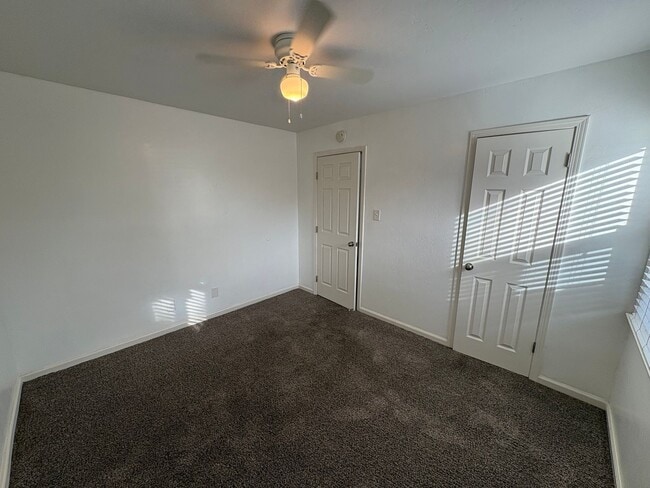 Photo - Charming Visalia home with detached garage Available Now!