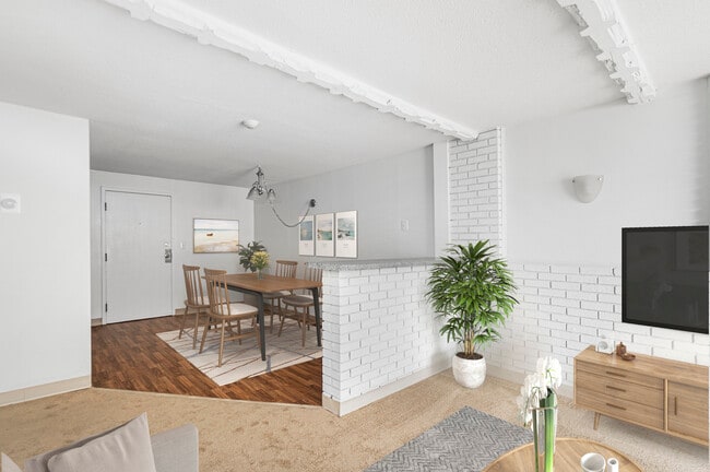 Building Photo - Northgate Apartments