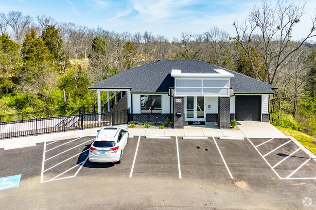 14735 Stable Gate Pl Louisville, KY 40299-2015