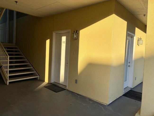 Photo - 5402 Marcella Ave Unidad #102A