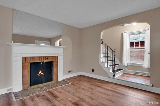 Photo - 21 Waverly Ave