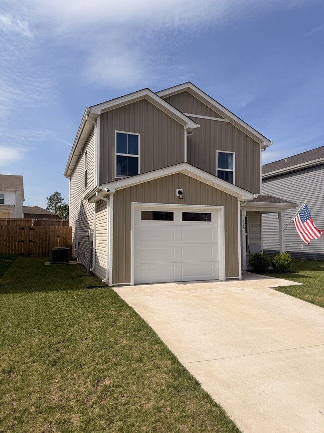 Building Photo - 136 Quarry Rdg Rd