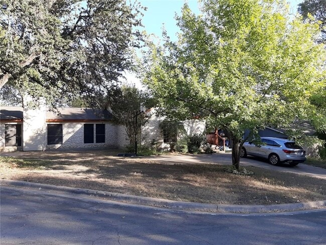Building Photo - 8003 Dowling Cove Rental