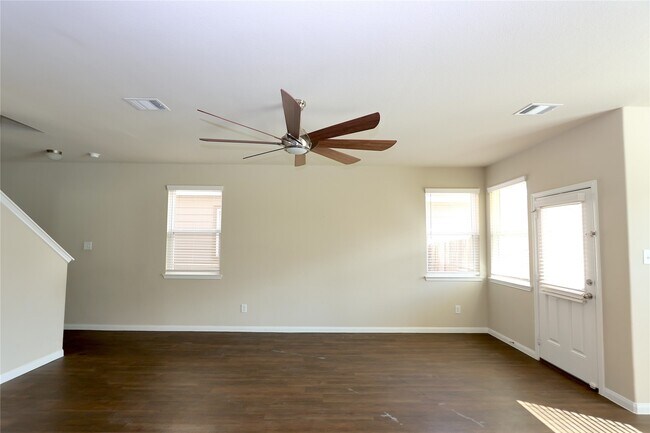 Photo - 24527 Lorenzo Glaze Trail