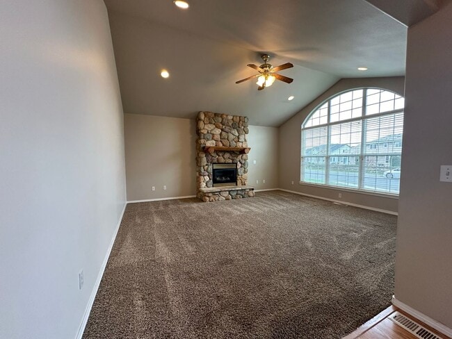 Photo - 2225 James Cir Unit A