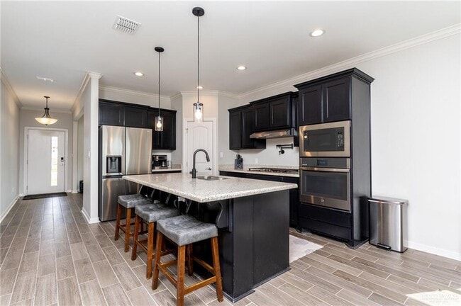 Photo - 17 White River Dr