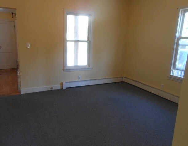 Photo - 27 Underwood St Unidad #1