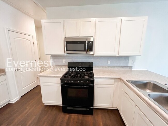 Photo - 3-Bed/ 2-Bath Home in Antioch/Available Now!