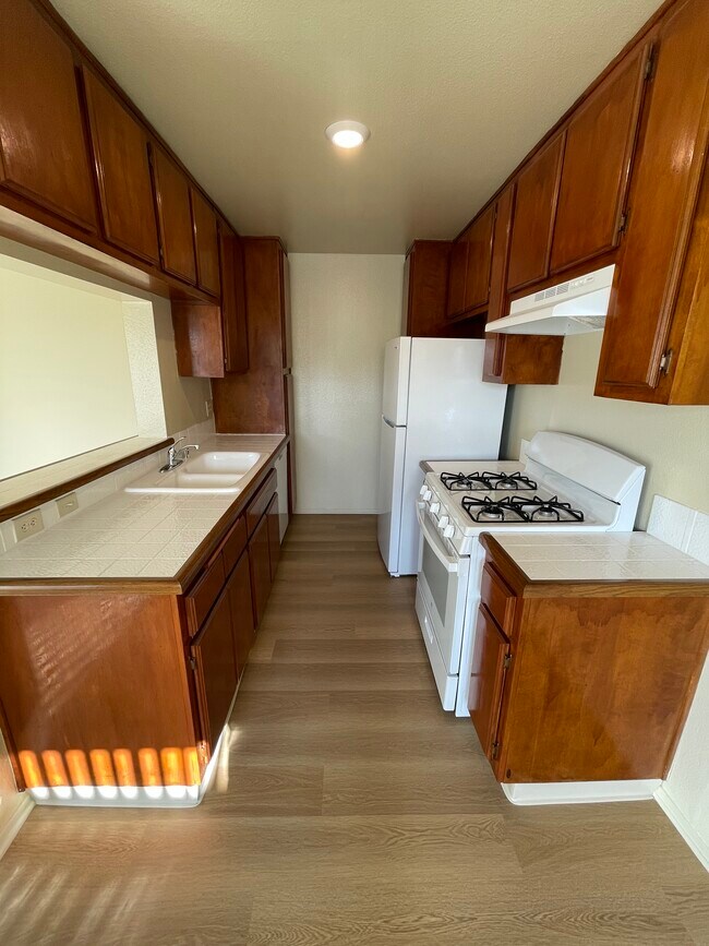 Photo - 11931 Avon Way