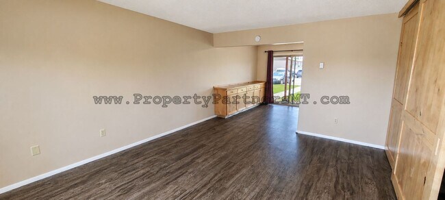 Photo - 504 S 20th Ave Unit #3