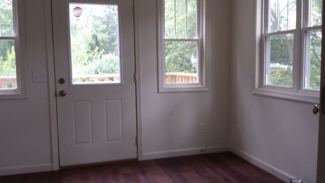 Photo - 708 S Henderson St