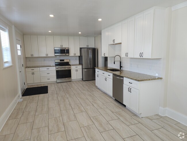 Building Photo - 244 W Vine St Unit 244 west vine st Rental