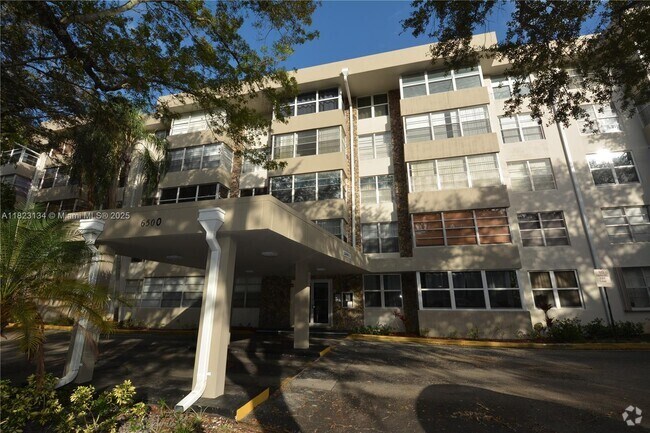 Building Photo - 6500 Cypress Rd Unit 410 Rental