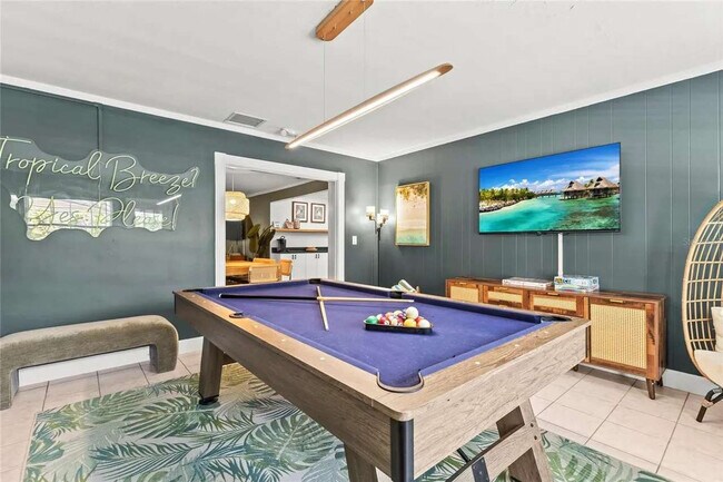 Building Photo - 1596 Idle Dr NE Unit ID1379462P