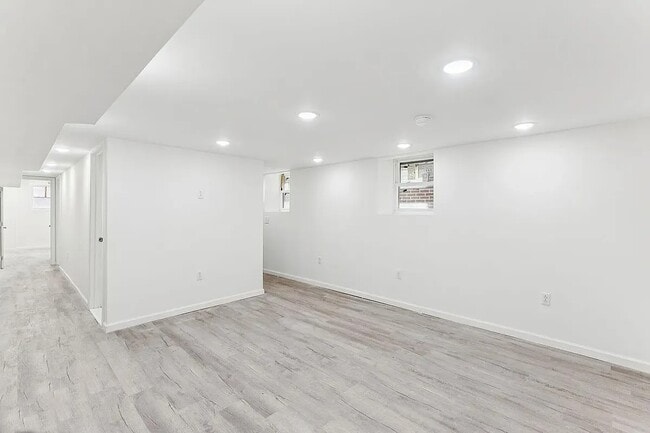 Photo - 507 S 63rd St Unit 2