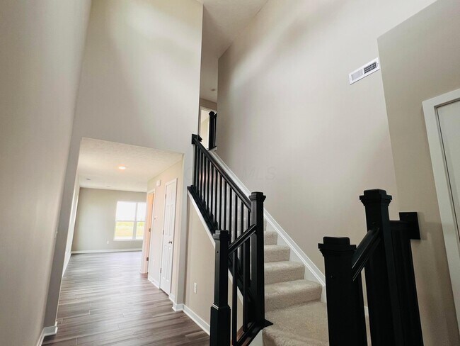 Photo - 7101 Unitas Lp