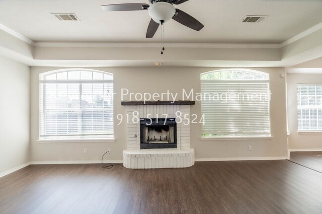 Photo - Beautiful 4 Bed 2.5 Bath Rental in Tulsa!