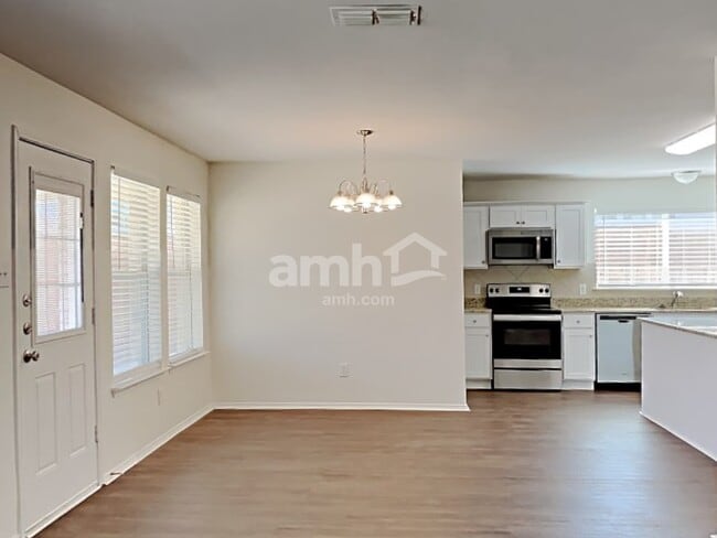 Photo - 2019 Fair Highlands Trl