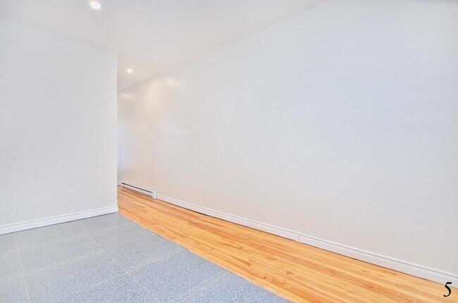 Photo - 11740 Av. Pigeon Unit 11740