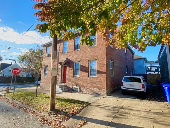 Photo - 31 Constitution St Unit 1E