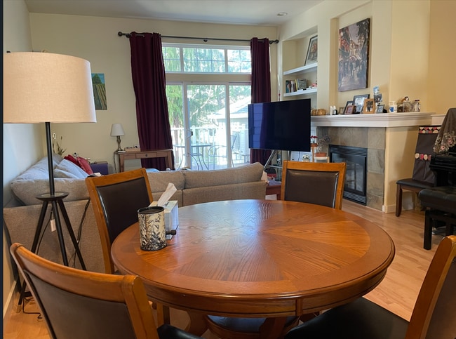 Photo - 1622 Huckleberry Cir