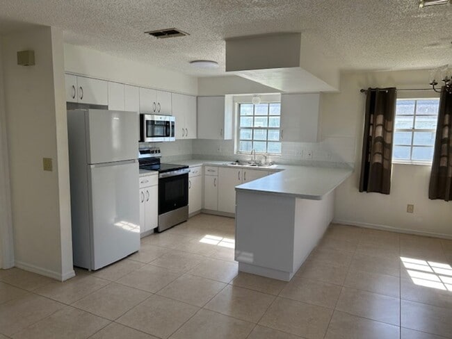 Photo - Move in Special Dec. 2025!