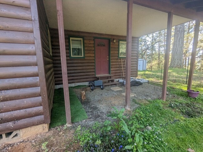 Photo - Two Bedroom Country Home