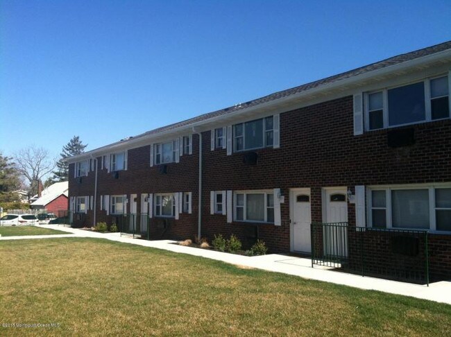 Photo - Manasquan Village Apartments