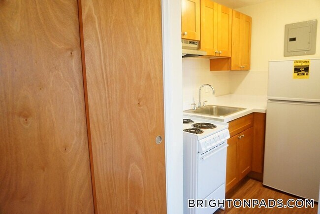 Photo - 164 N Beacon St Apartment Unit 12