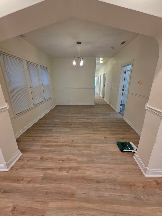 Photo - 10548 S Ave J