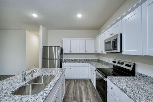 Photo - 212 Wilson Spgs Ln