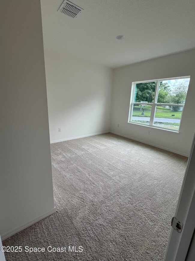 Photo - 791 Fletcher Rd SE
