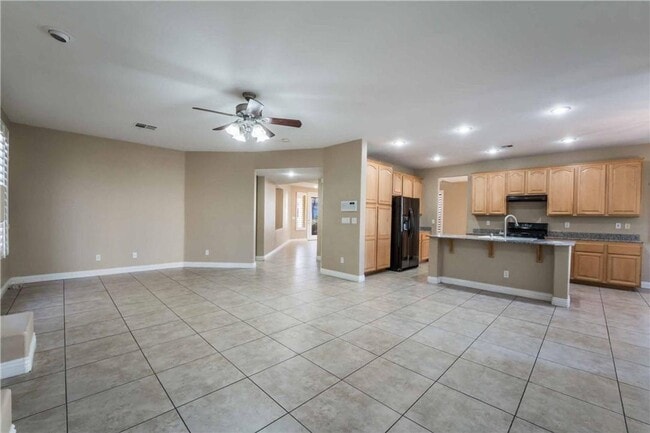 Photo - 278 Palm Trace Ave