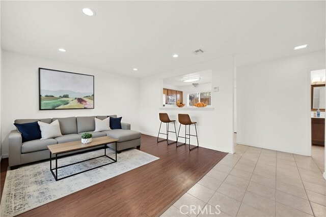 Photo - 980 E Mission Ave