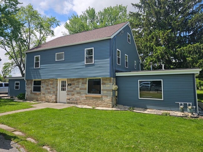 Building Photo - 1000 Timpe Rd Unit #3 Rental