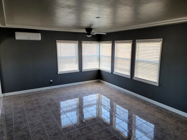 Photo - 3212 Live Oak St Unit 2 Bedroom apartment