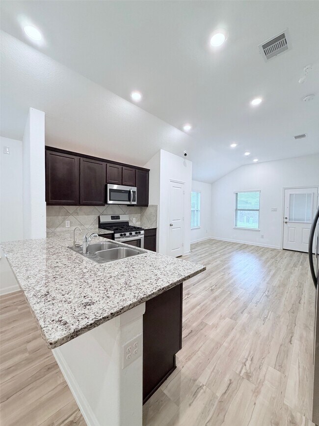 Photo - 3335 Paddock Landing St