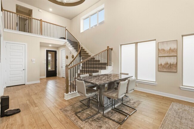 Photo - 26031 Horizon Star Ln