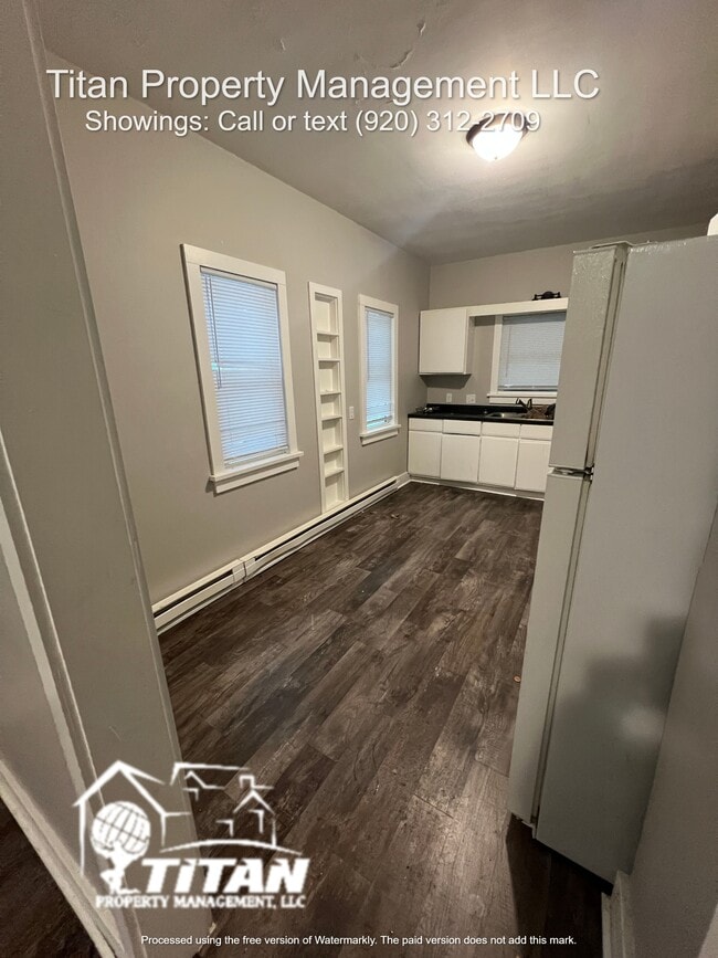 Photo - 721 E Parkway Ave