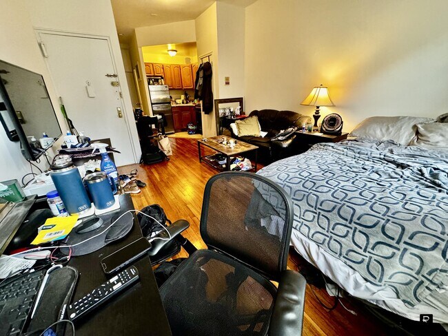Photo - 1728 2nd Ave