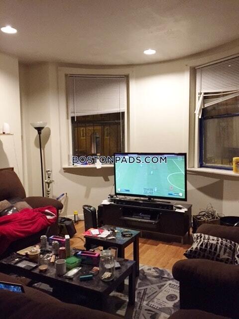 Photo - 616 Columbus Ave Unidad 1