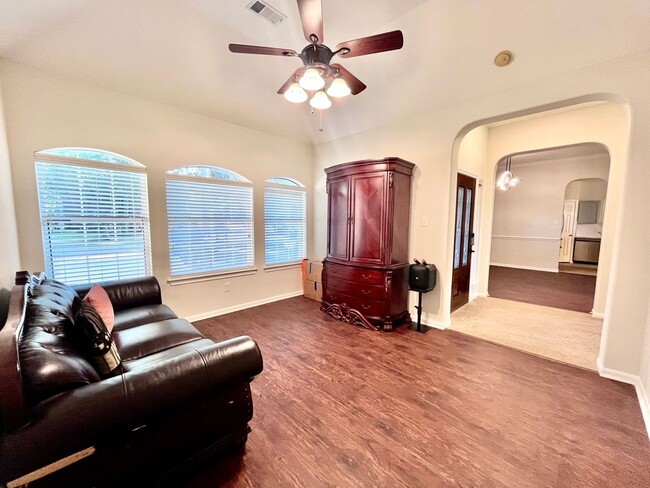Photo - 17214 Horsetooth Canyon Dr