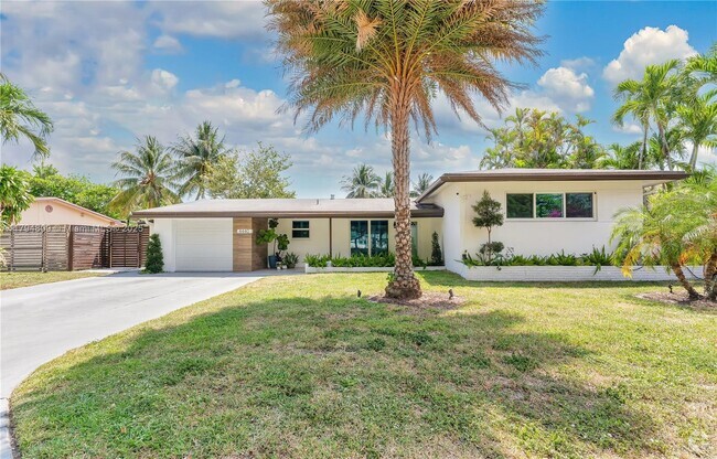 Building Photo - 4440 SW 28th Terrace Rental