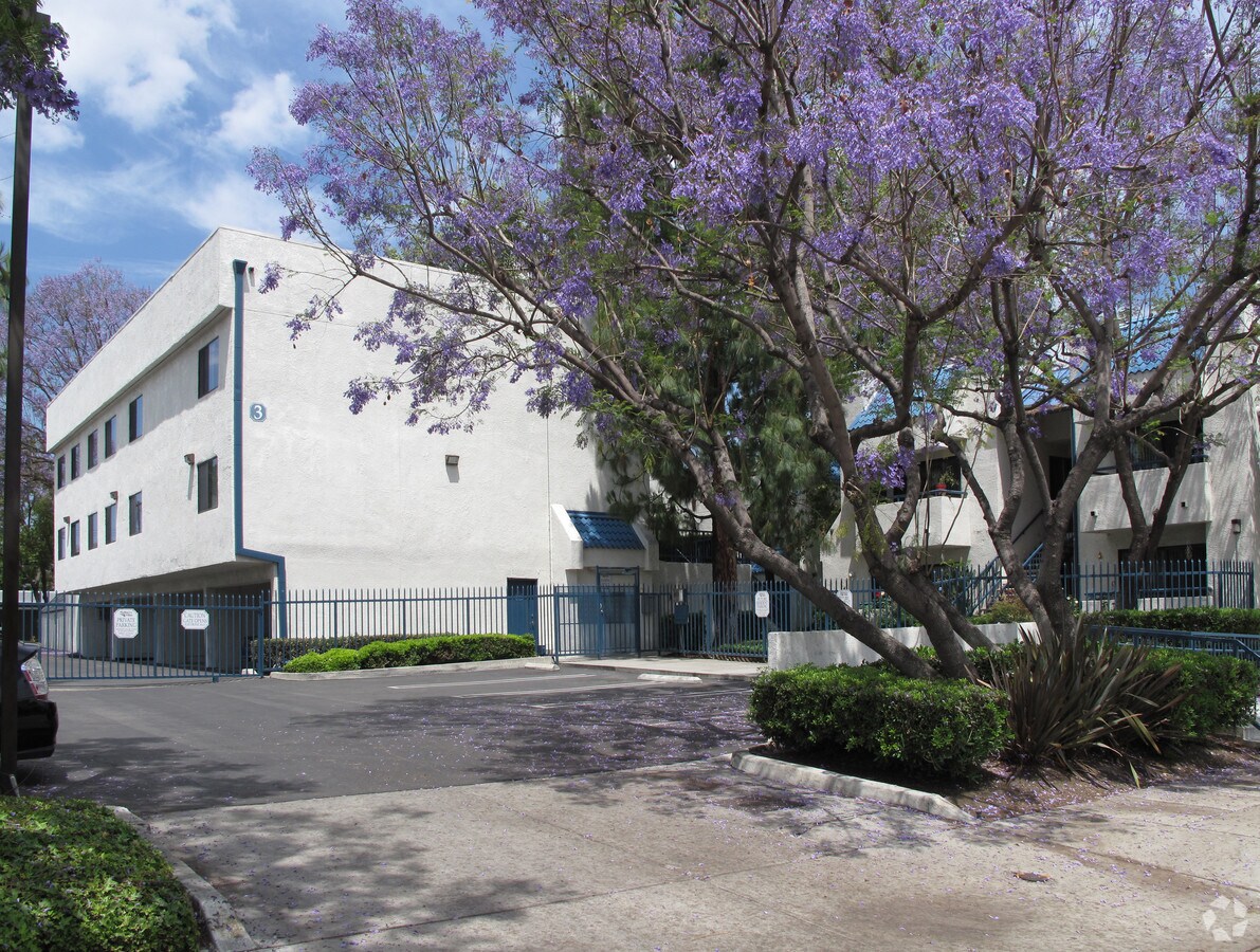 Photo - Mulberry Villas Apartments