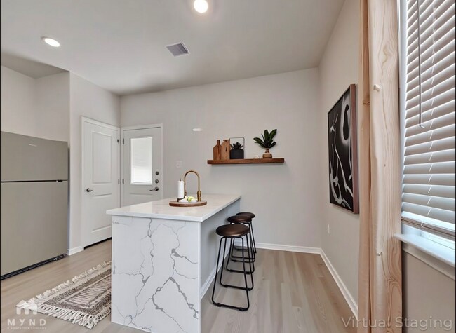 Photo - 15419 Maple Ter Dr