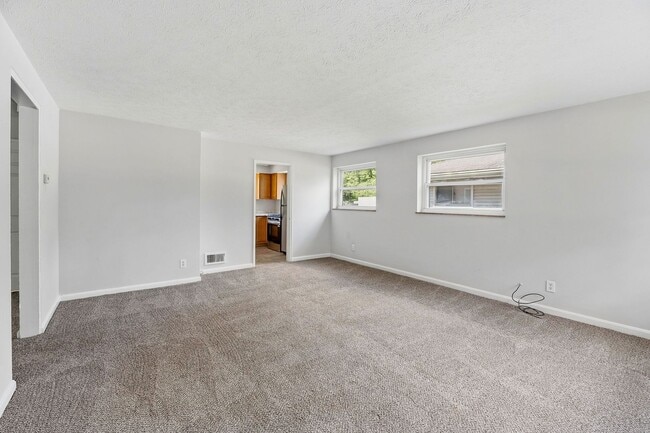 Photo - Delhi-Charming 2Bed 1 bath home